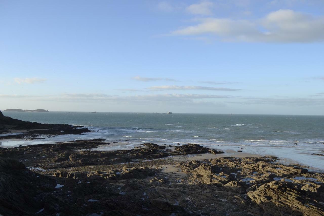 Vue Sur Mer Cancale Exteriör bild